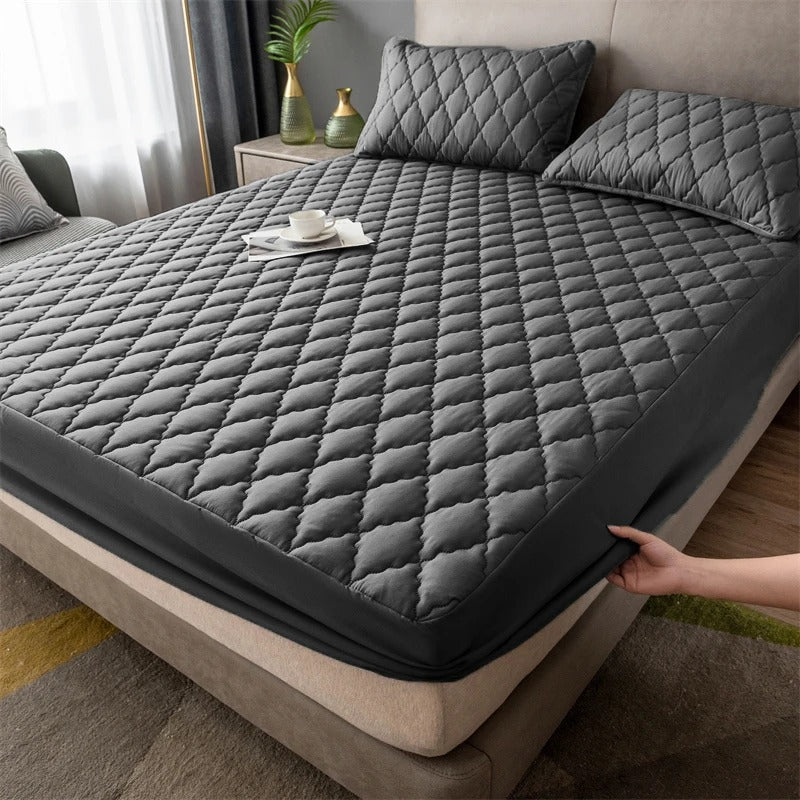 Capa Protetora de Colchão Acolchoada Impermeável | DryComfort