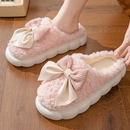 Pantufa Feminina Peluciada com Laço para Inverno