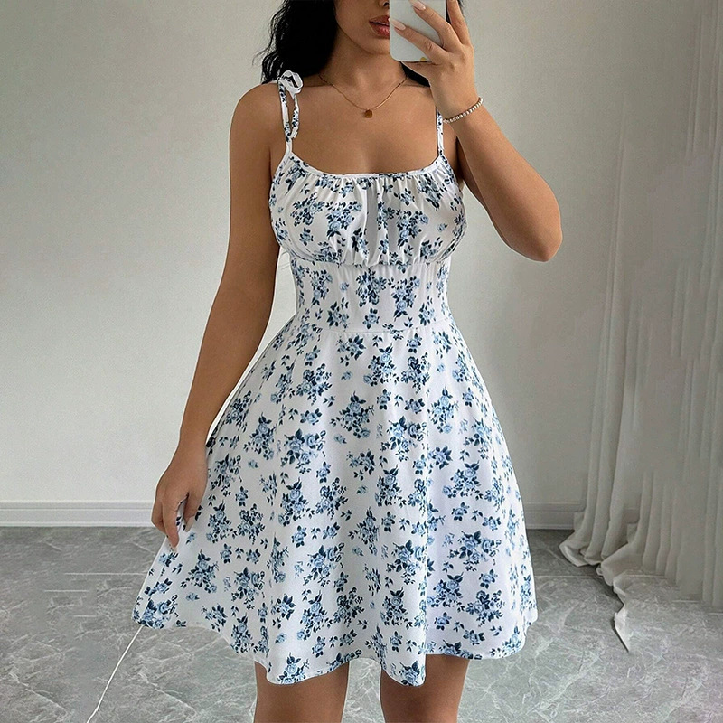 Vestido Feminino Curto Floral de Verão